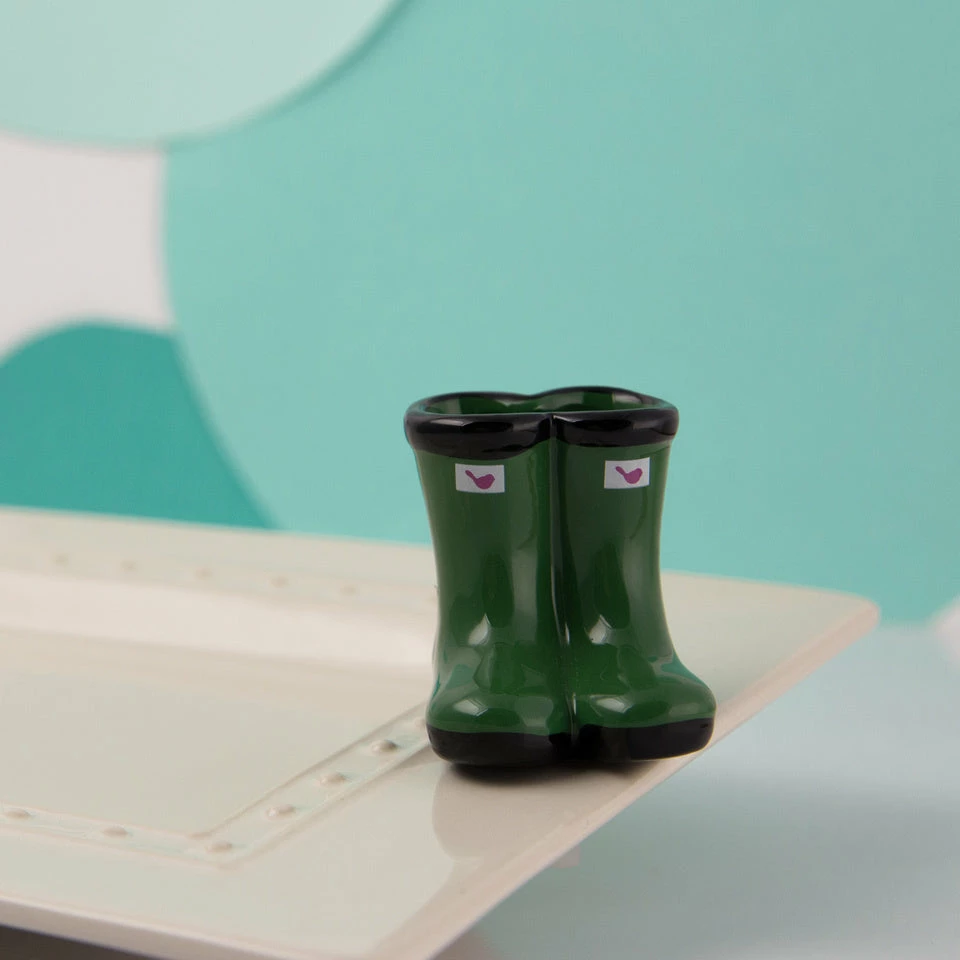 Nora Fleming Mini Galoshes A227 Nora Fleming Tabletop 1 Nora Fleming Mini Galoshes A227 Nora Fleming Tabletop